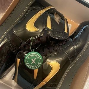 Air Jordan 1 Retro High OG GS